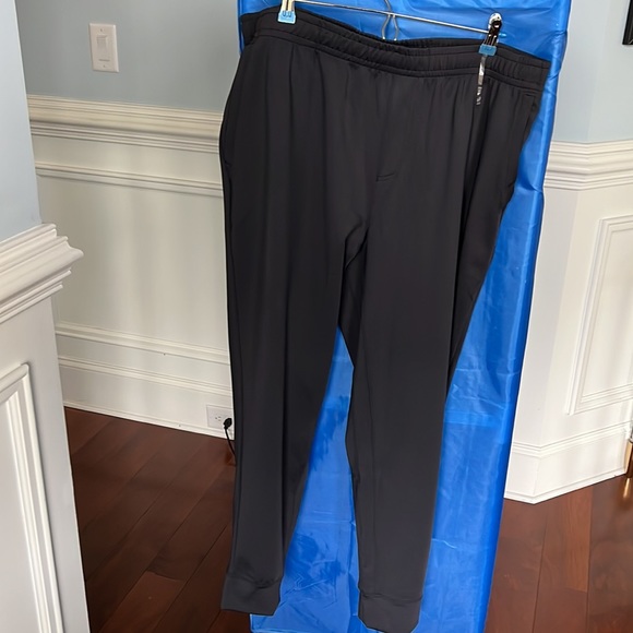 Rhone Spar Jogger Size XXL - Picture 4 of 6